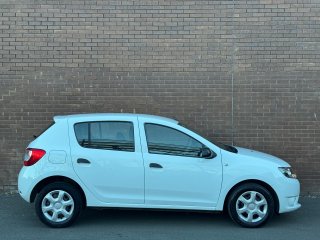 /photos/12498/0f5aab3d-1424-8bd7-06c0-2951540a09b7_i320x240.jpg