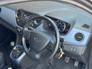 /photos/12498/4d0aaf71-6498-750a-e279-5c1f184d7172_i320x240.jpg